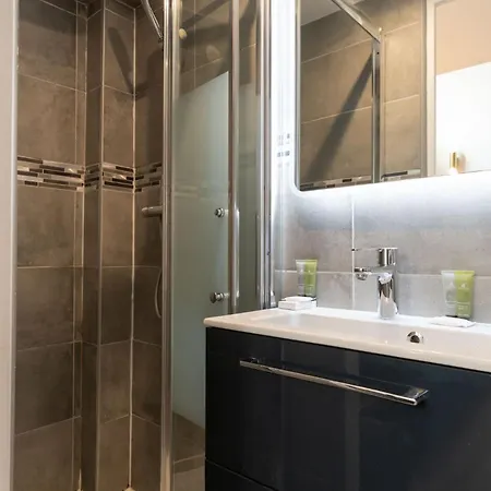 Apartment Loft House 2 Bedroom Bastille Ac By Lcc Agency